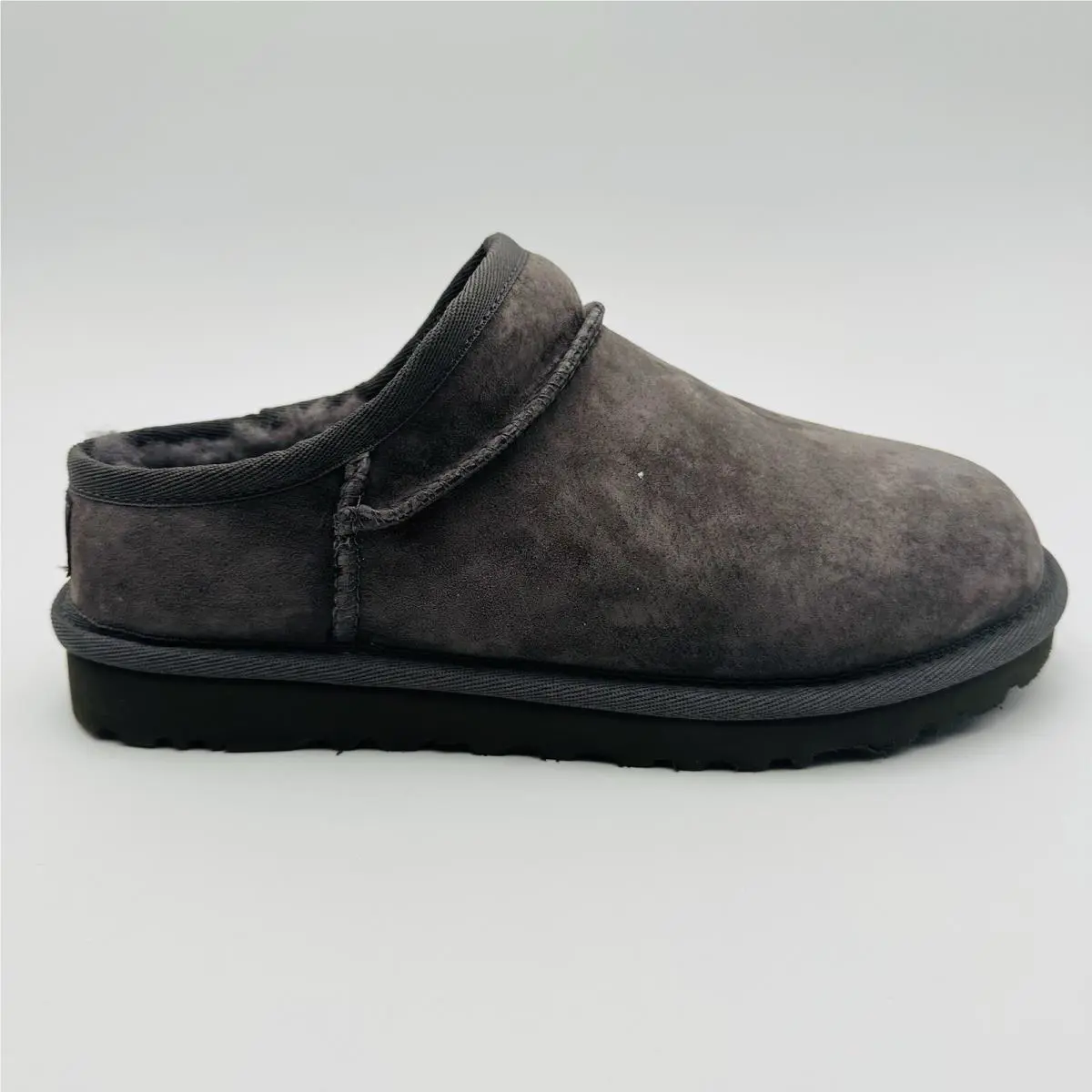 UGG shoes - UGG Classic Slipper II - Classic Slipper - Gray (UPC: 0888855209362) 3
