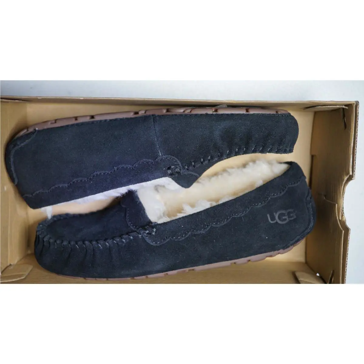 UGG shoes - UGG Australia Scalloped Moccasins - Australia Scalloped Moccasins - 1118841 - Black 1