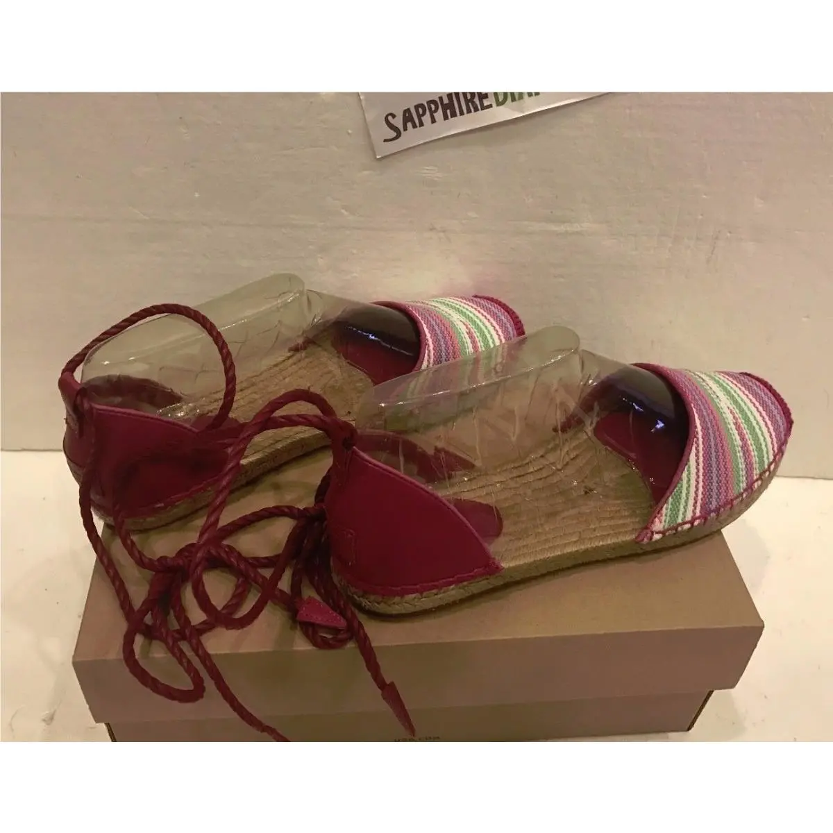 UGG shoes - Furious Fuchsia (UPC: 888855714200) 4