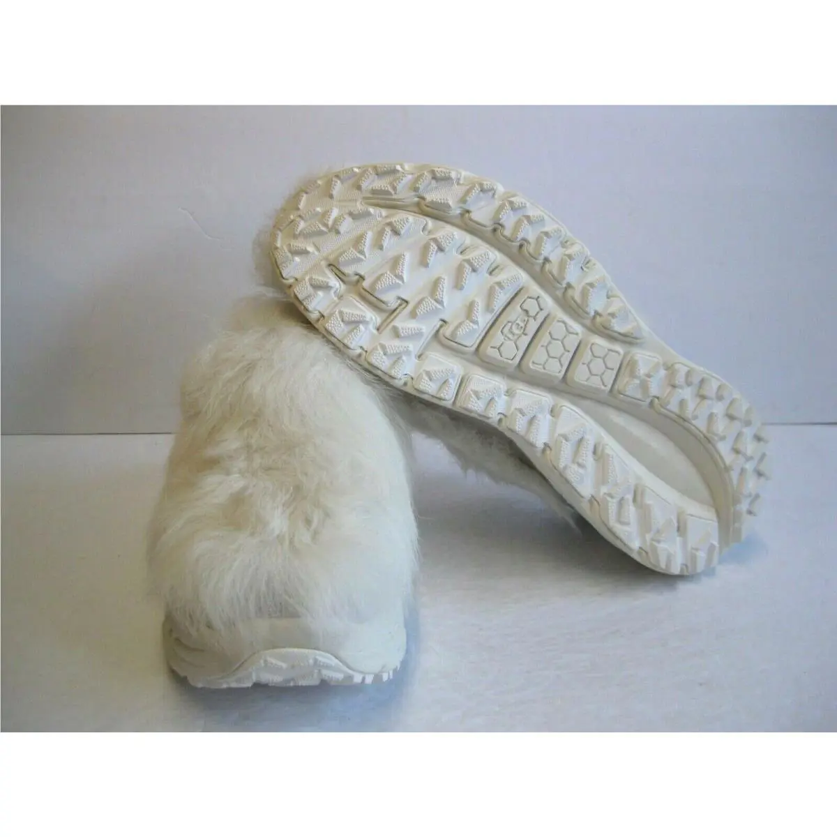 UGG shoes - White 3