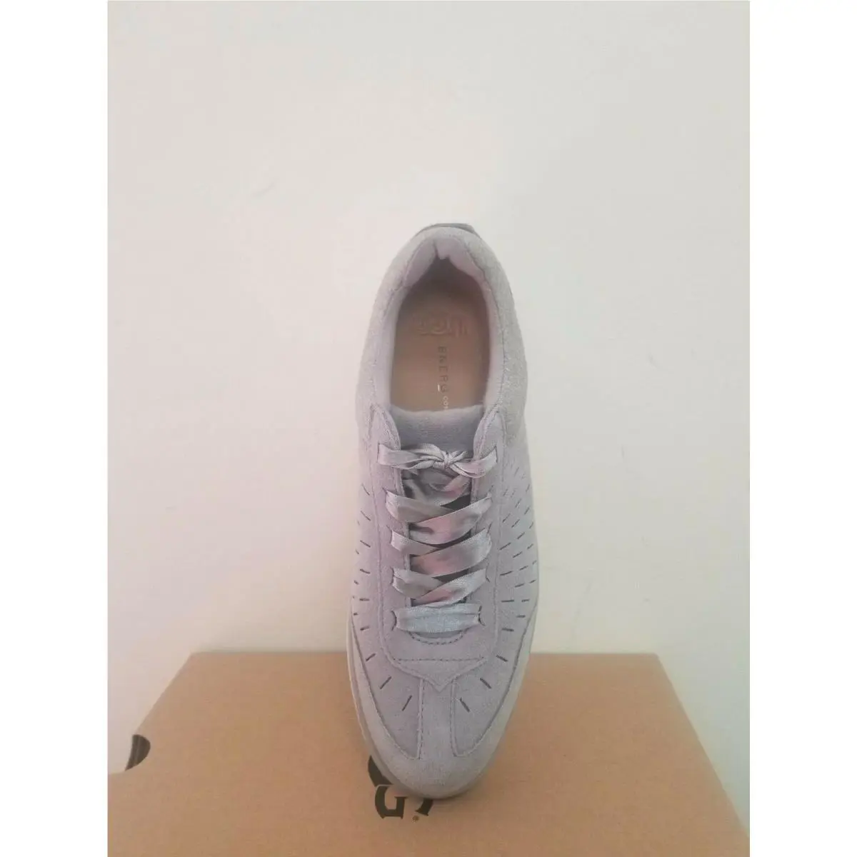 UGG shoes - Pencil Lead 1