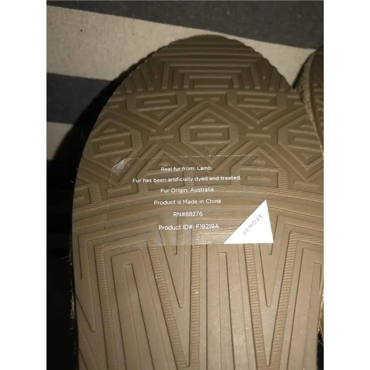 UGG shoes - Gold Neutral 7