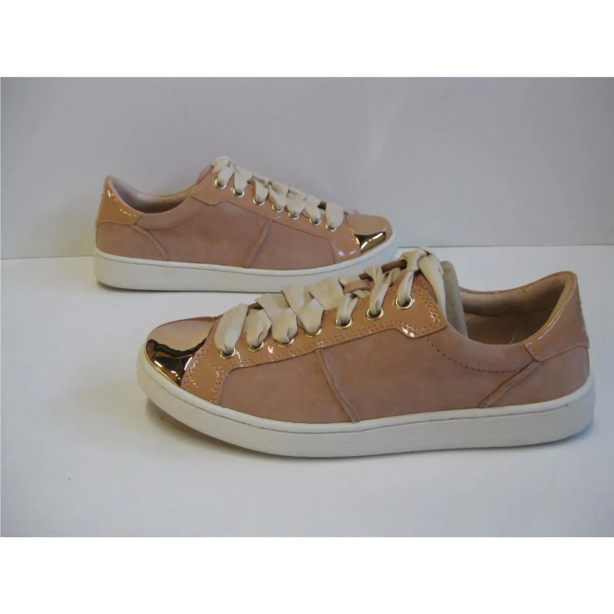 UGG shoes - Suntan 1