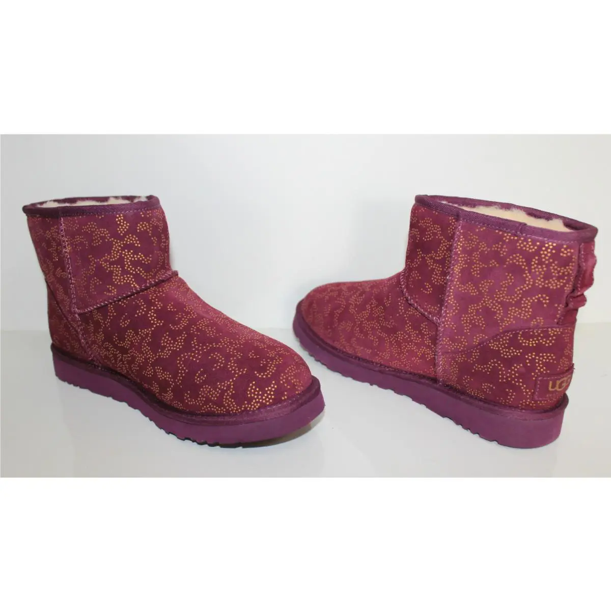 UGG shoes - Pink (UPC: 0888855176169) 0