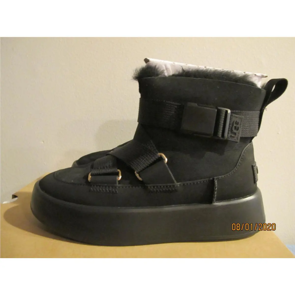 UGG shoes - Black (UPC: 192410380671) 0