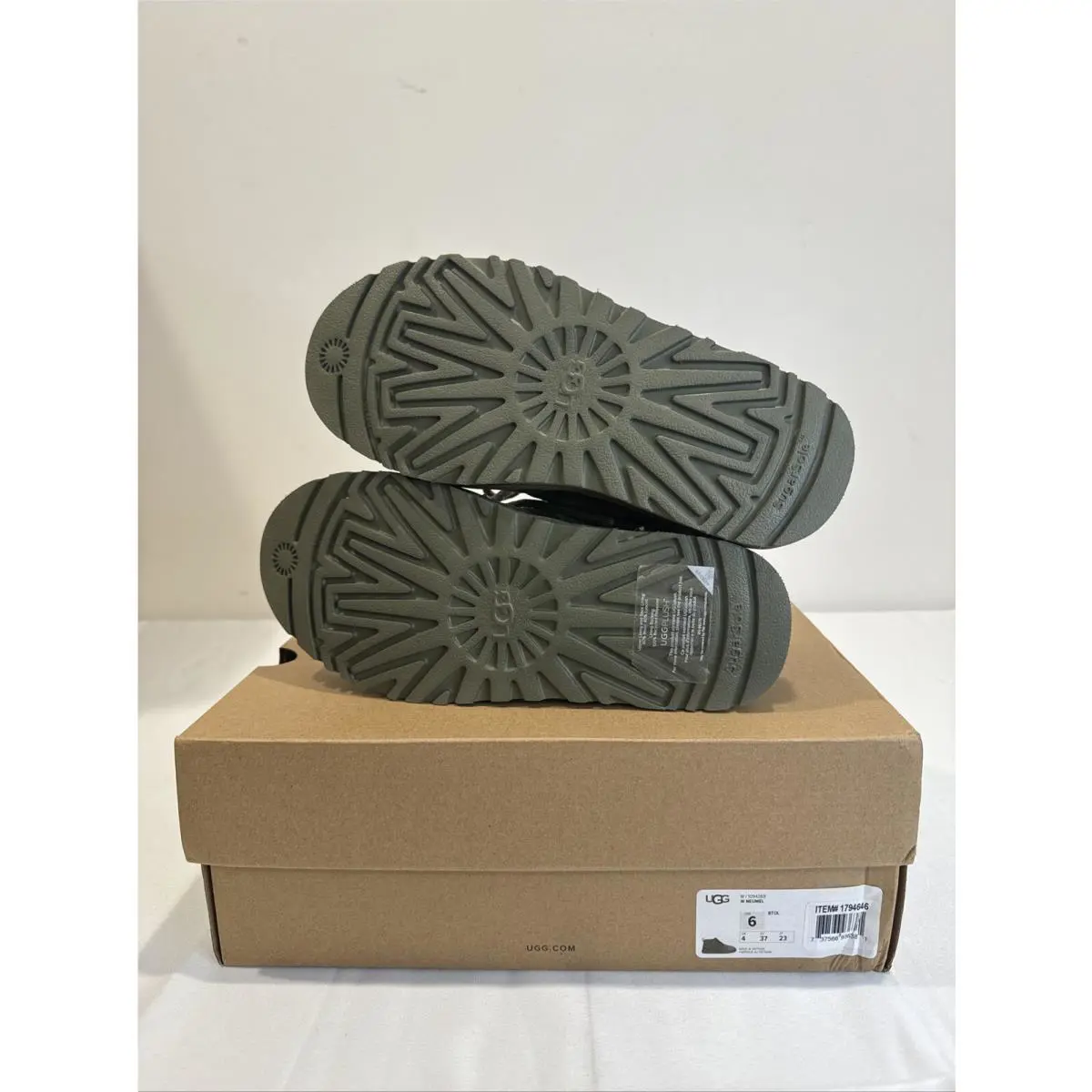 UGG shoes - UGG Neumel - Neumel - Olive 3