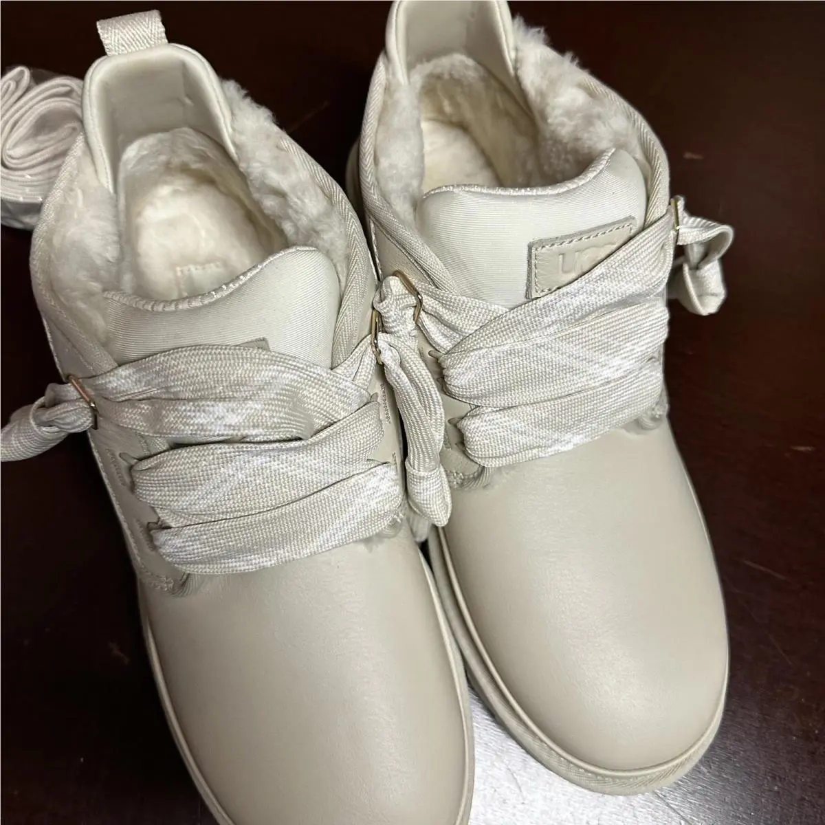 UGG shoes - Cream 1