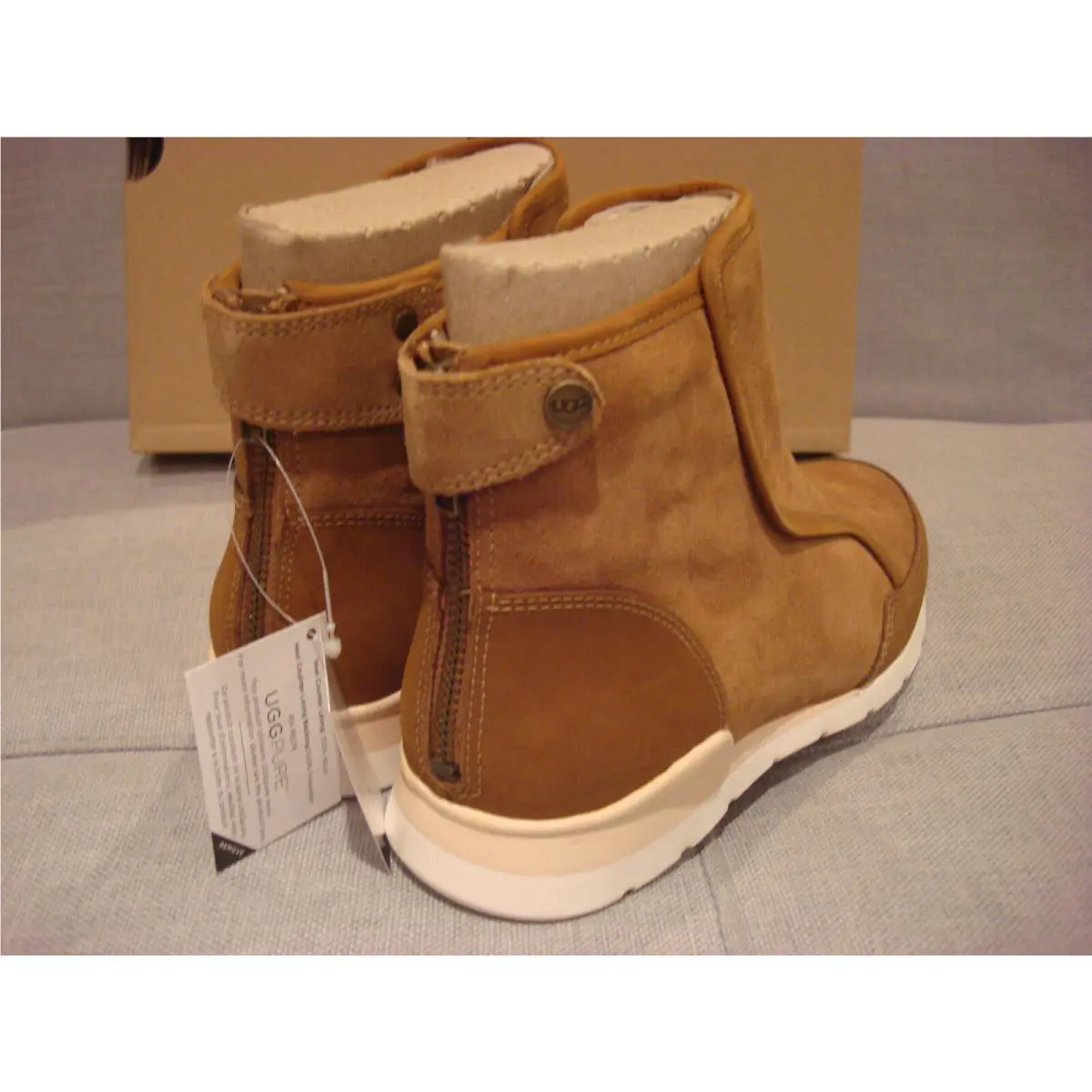 UGG shoes - Chestnut (UPC: 888855769668) 2