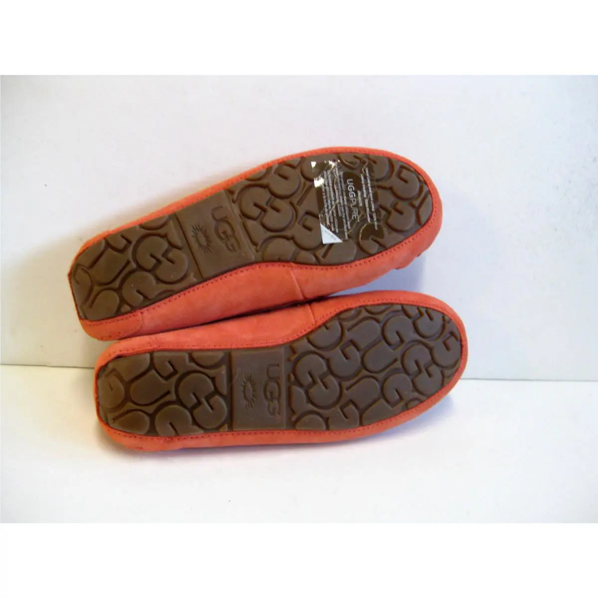 UGG shoes - Vibrant Coral 3