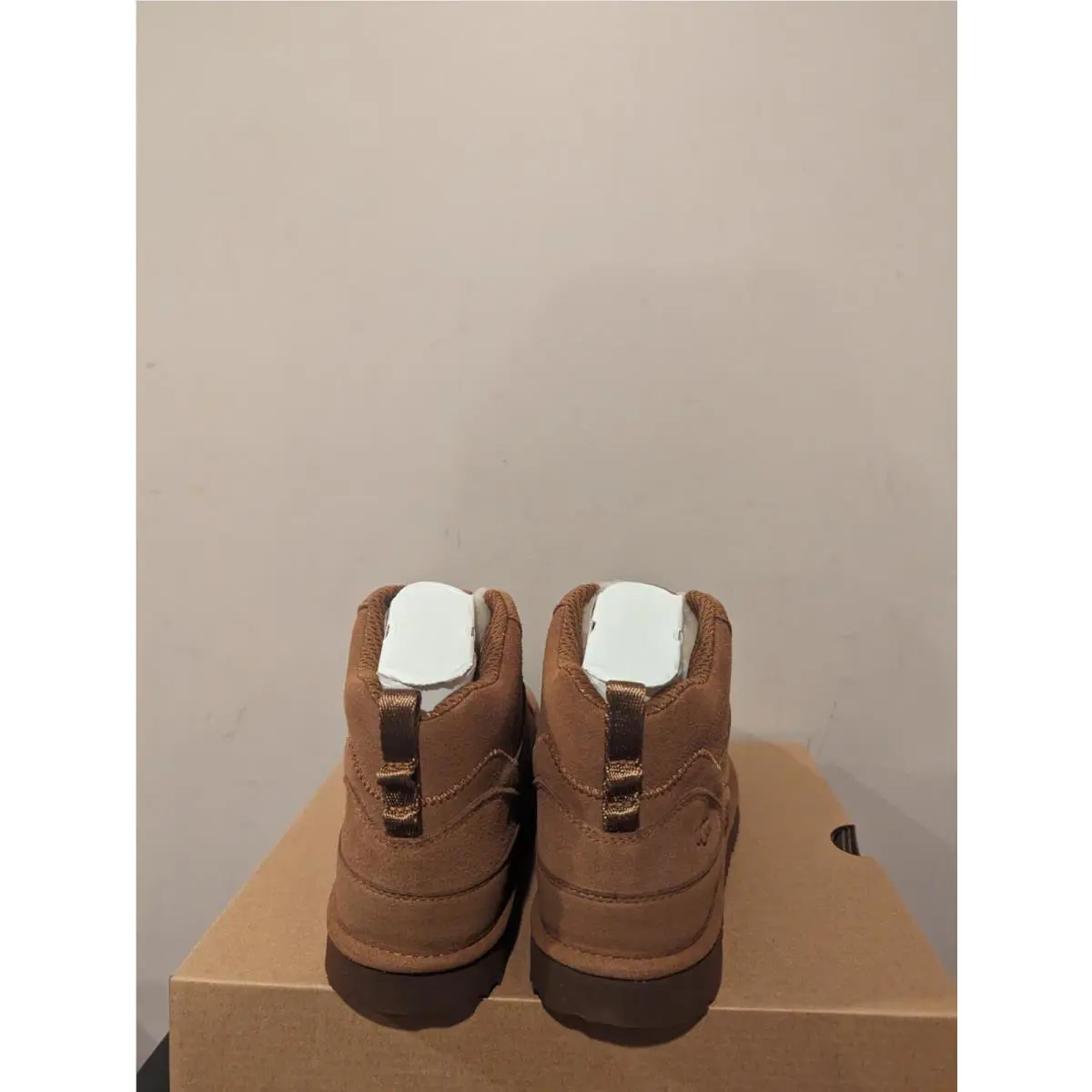 UGG shoes - Chestnut 2