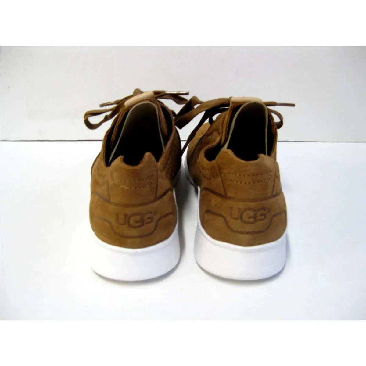 UGG shoes - Chestnut 2