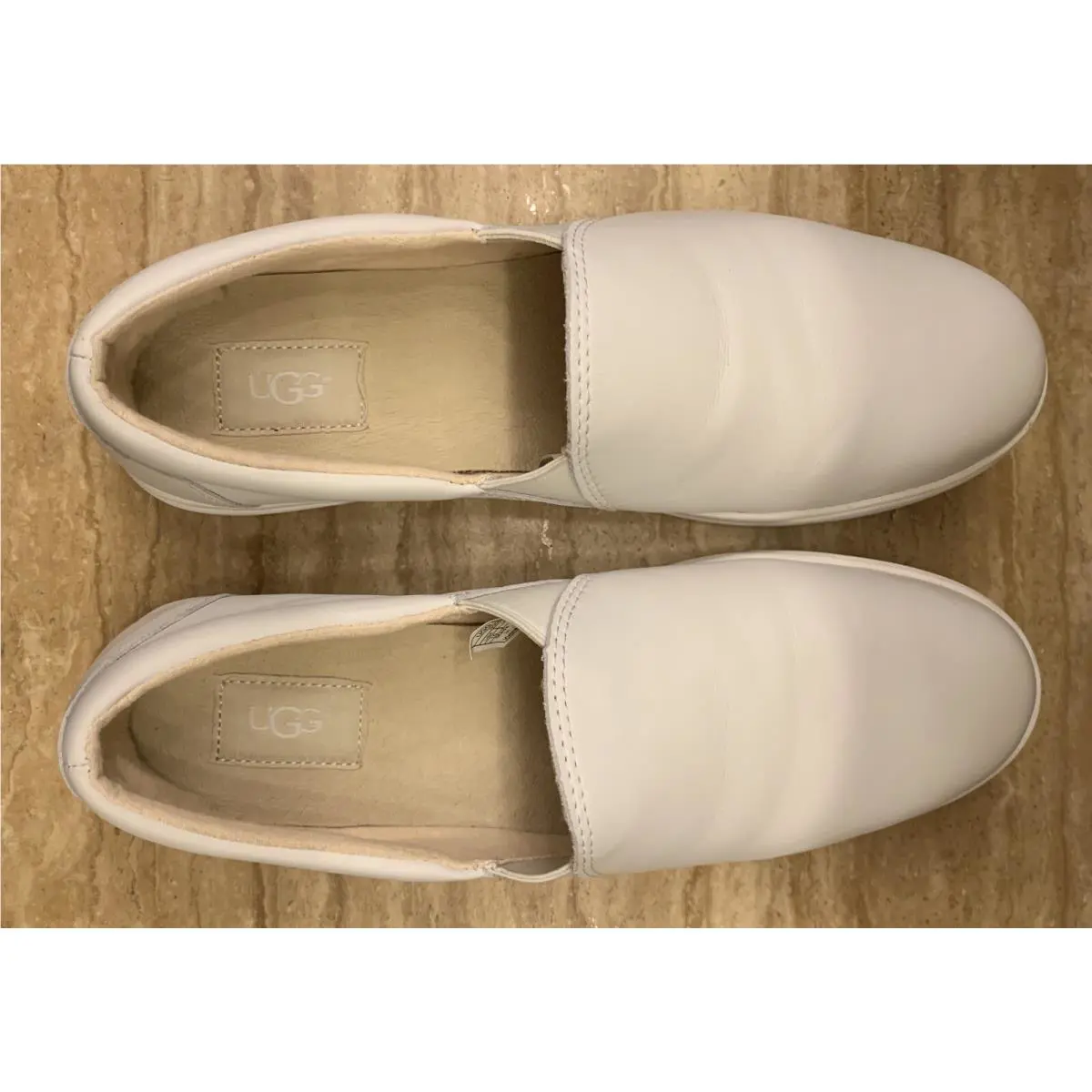 UGG shoes - White 3