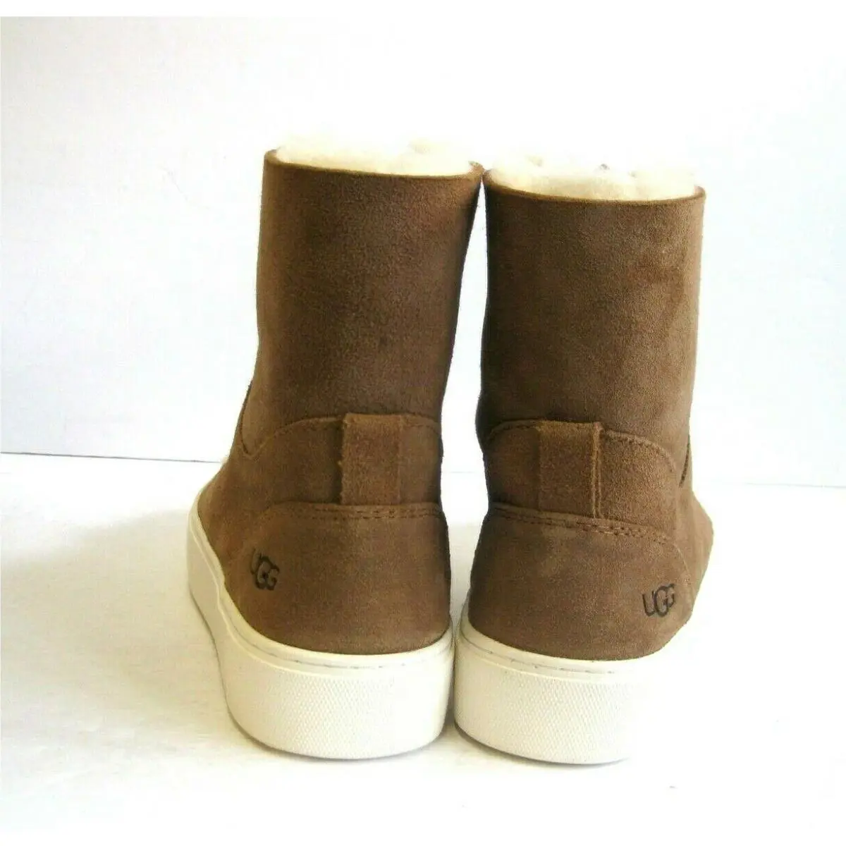 UGG shoes - Chestnut 2