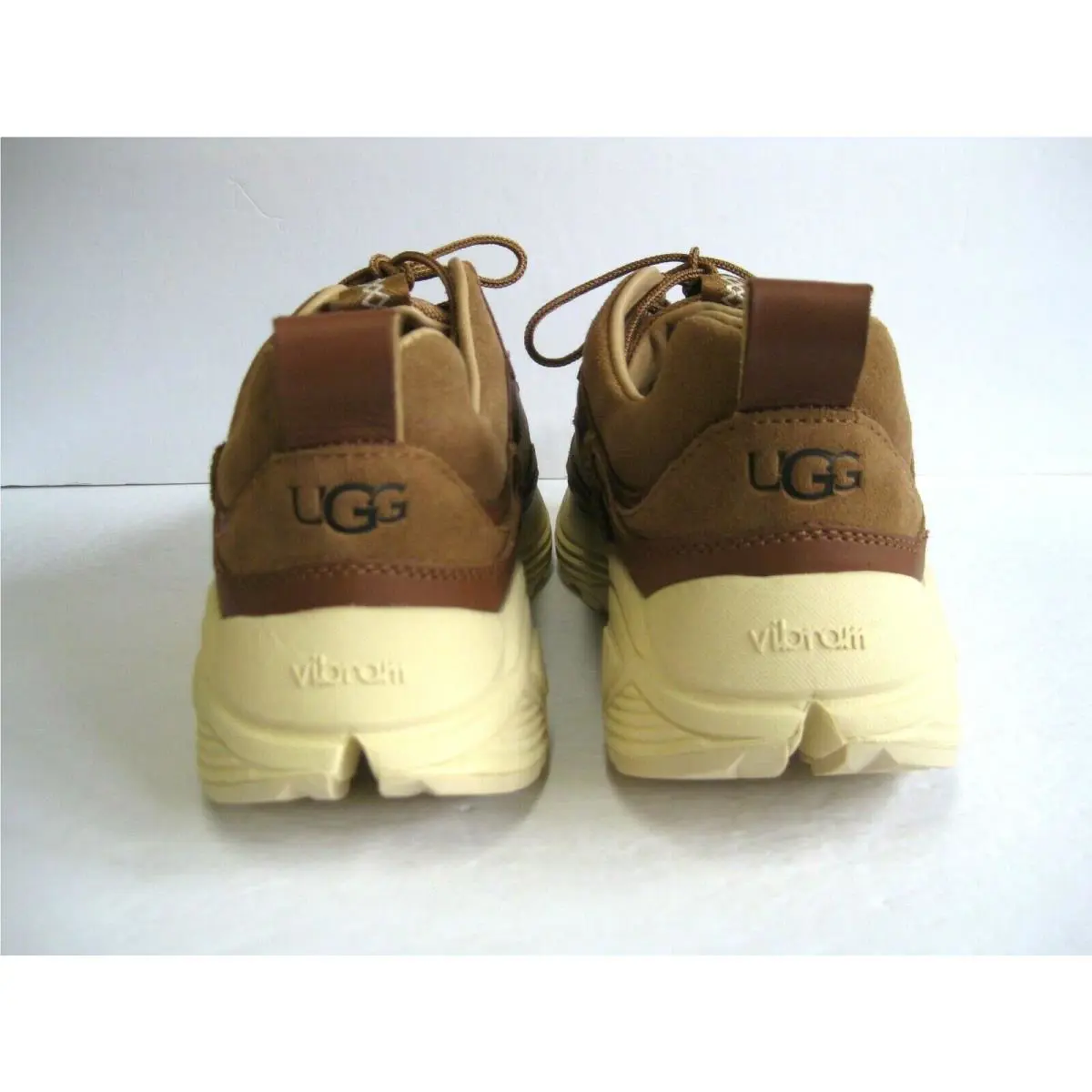 UGG shoes - Chestnut 2