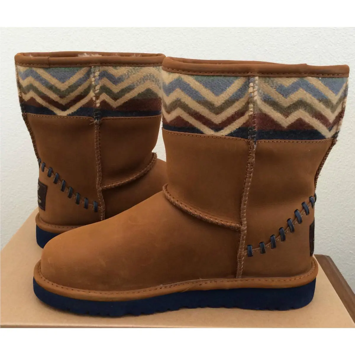 UGG shoes - 1009717 - 1009717K - Brown (UPC: 888855529309) 4