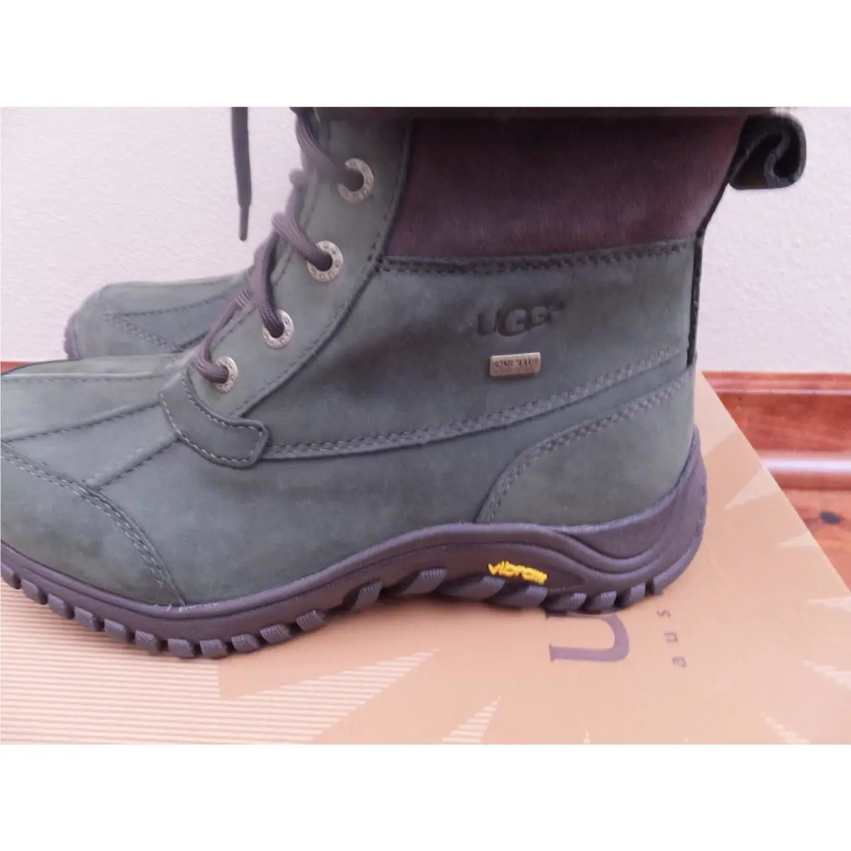 UGG shoes - Adirondack II - Adirondack - 1001785 - Green (UPC: 737872762346) 0