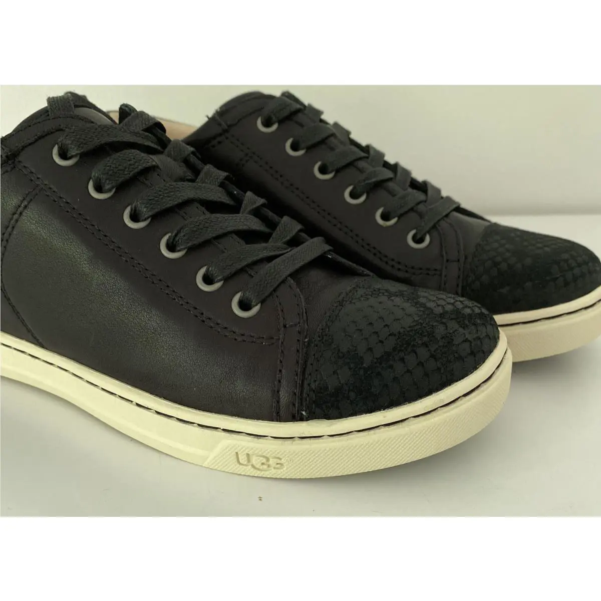 UGG shoes - UGG Taya - Taya - Black (UPC: 0190108109412) 0