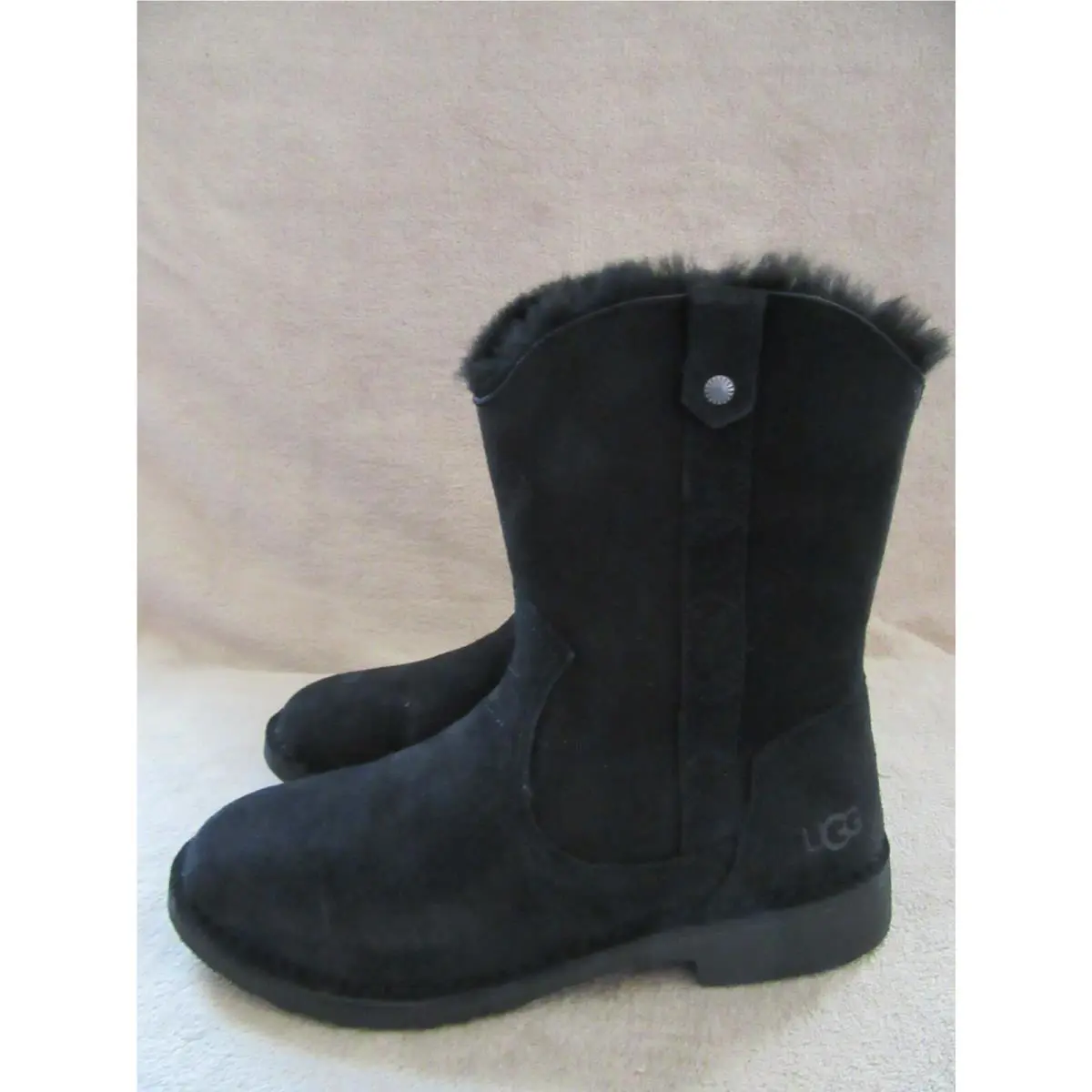 UGG shoes - 1099054 - 1099054 - Black (UPC: 191142766944) 0