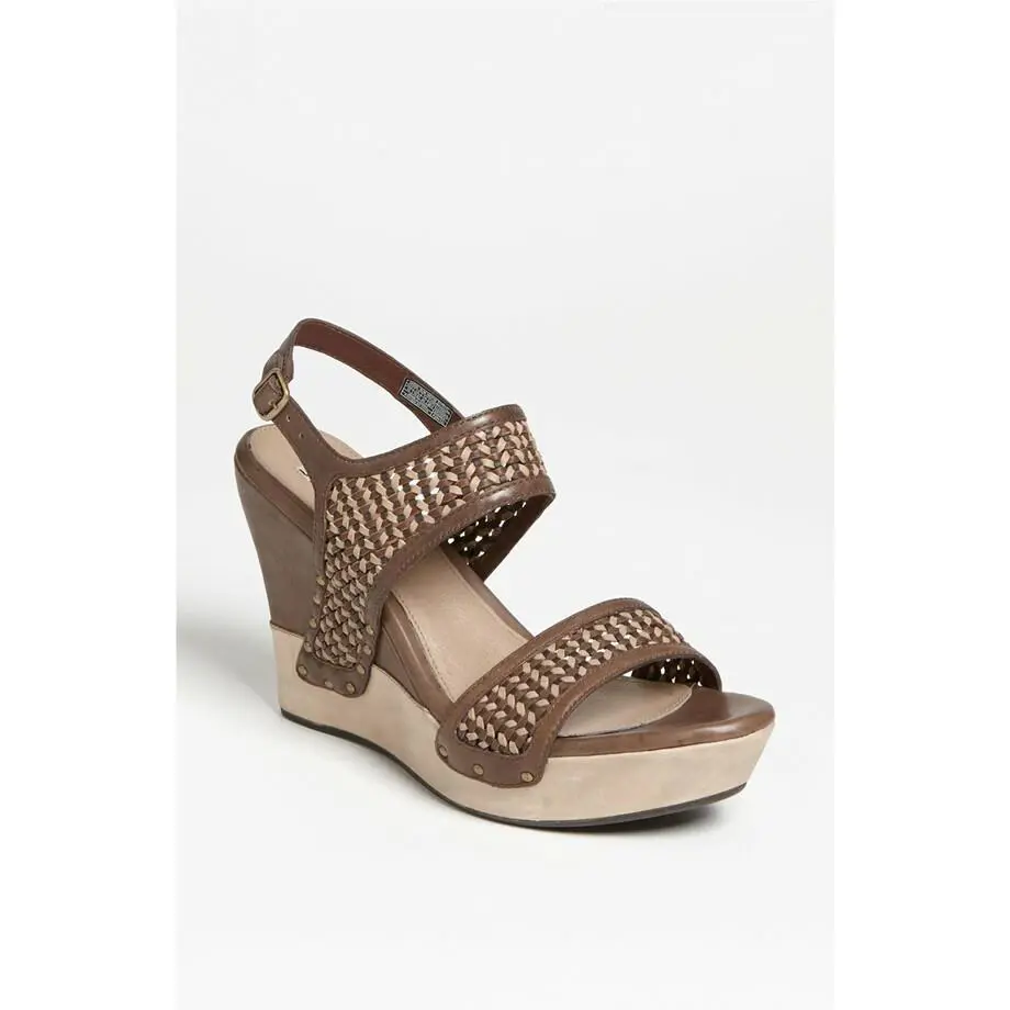 UGG shoes - browns (UPC: 887278032878) 2