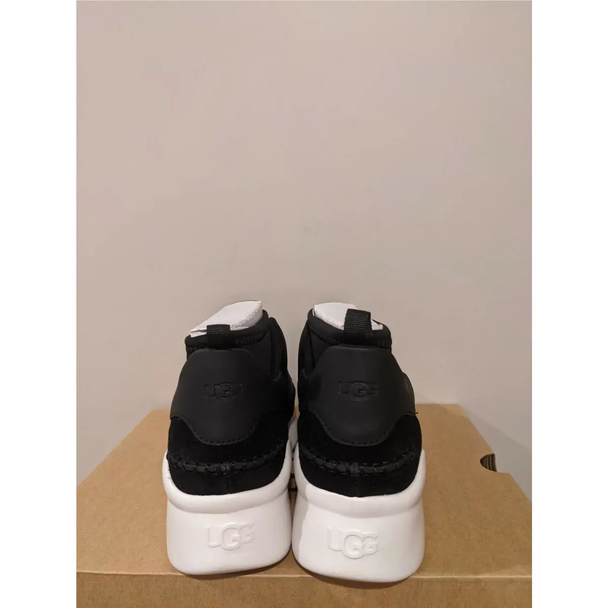 UGG shoes - Ugg Australia Neutra - Australia Neutra - Black 2