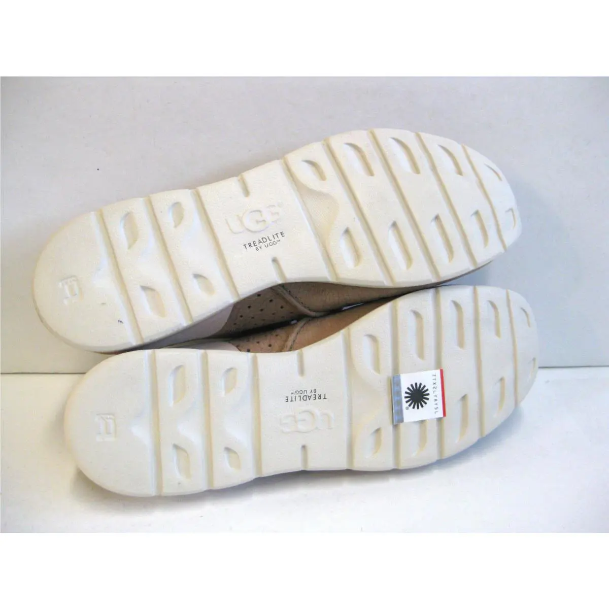 UGG shoes - TIDELINE 3