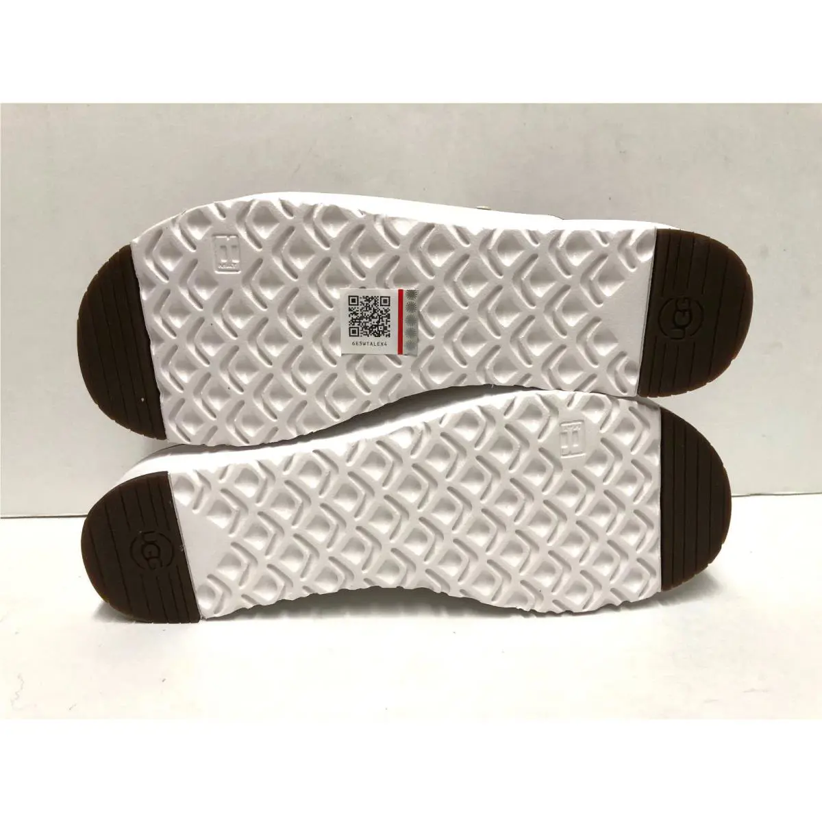 UGG shoes - UGG HANNELI - HANNELI - White 3