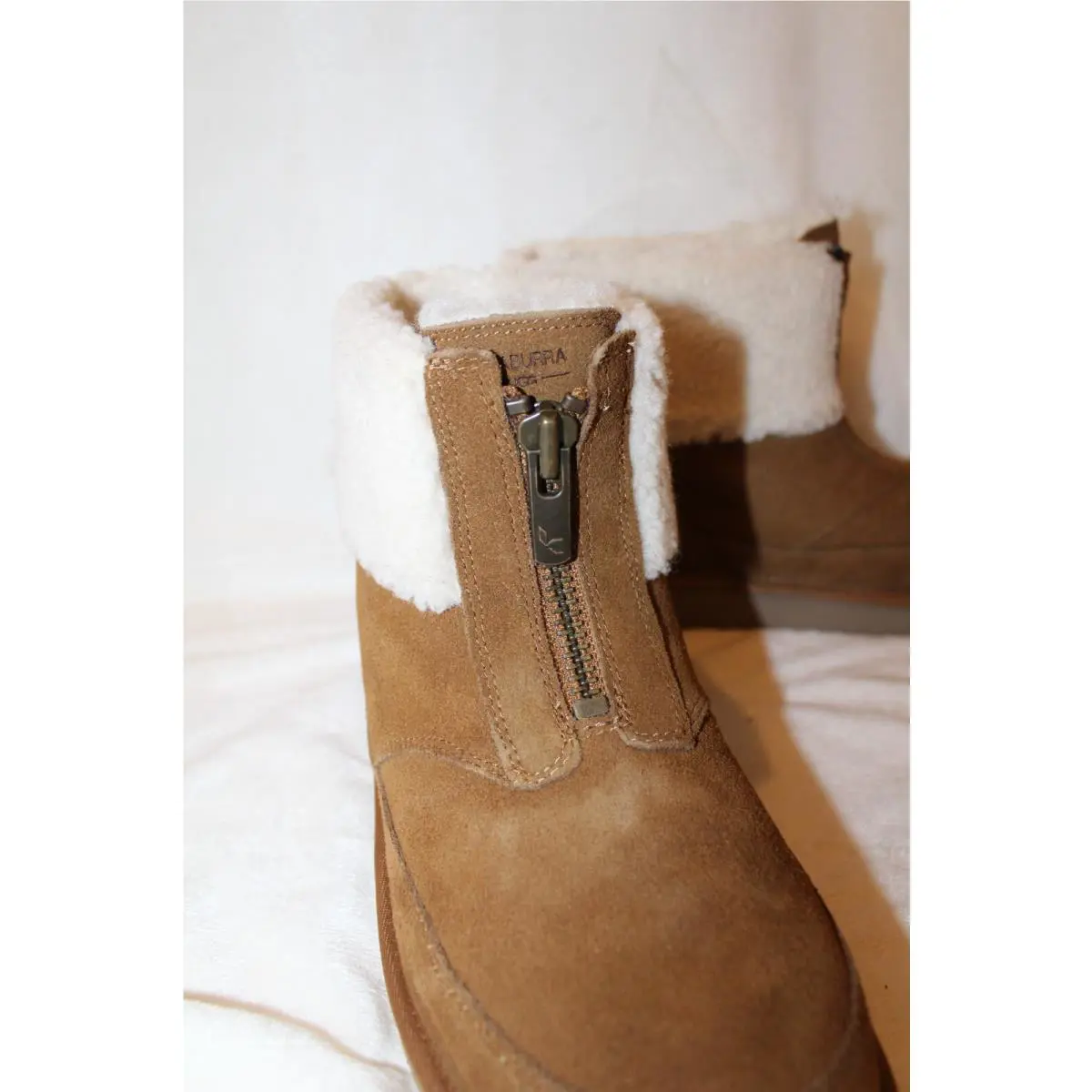 UGG shoes - Chestnut Brown 2