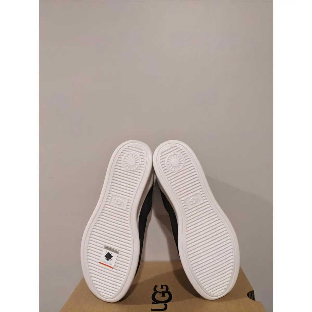 UGG shoes - Ugg Australia Neutra - Australia Neutra - Black 4