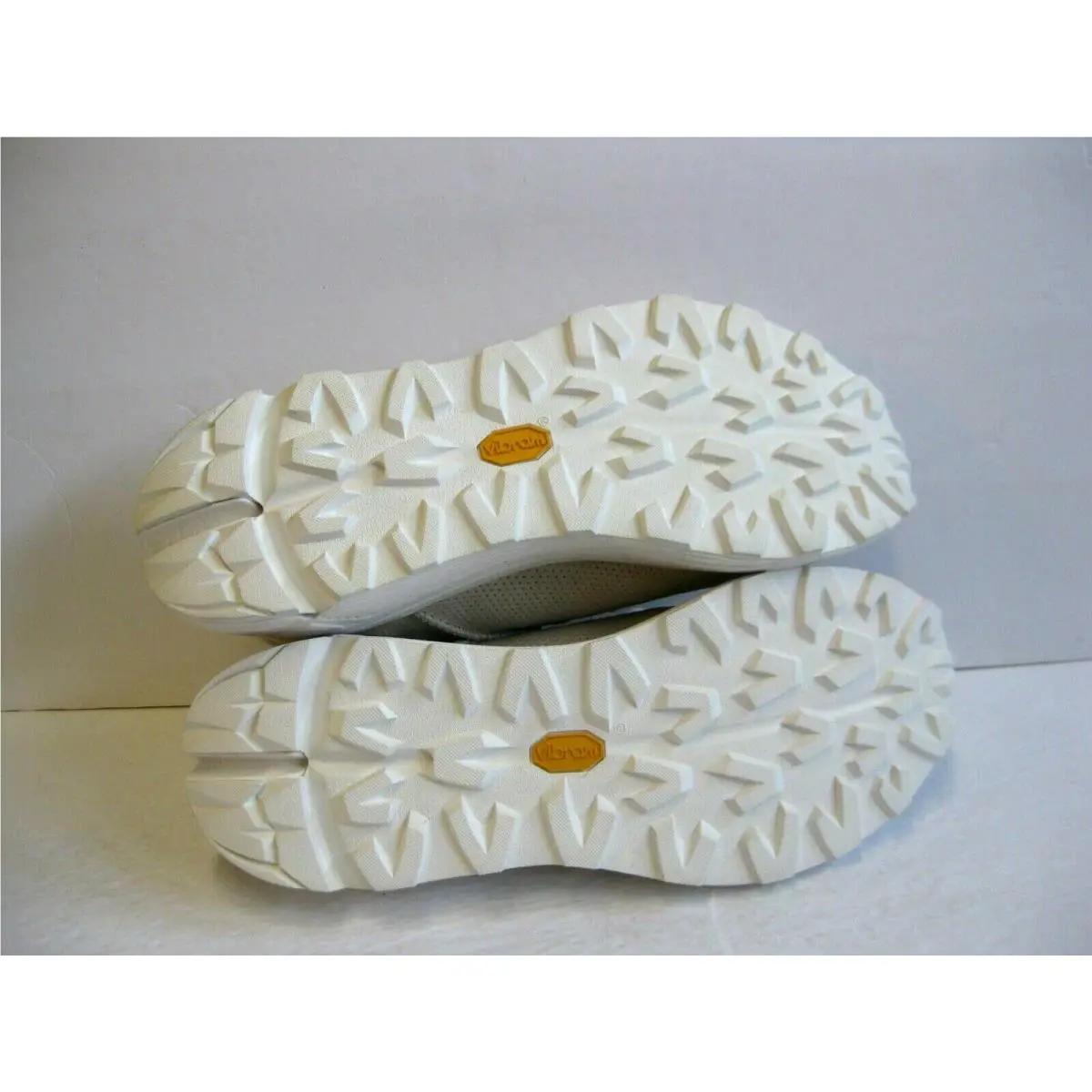 UGG shoes - White 3
