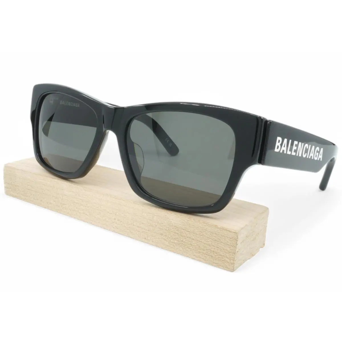 BB0262SA-001 Unisex  Rectangular Sunglasses - Black by Balenciaga