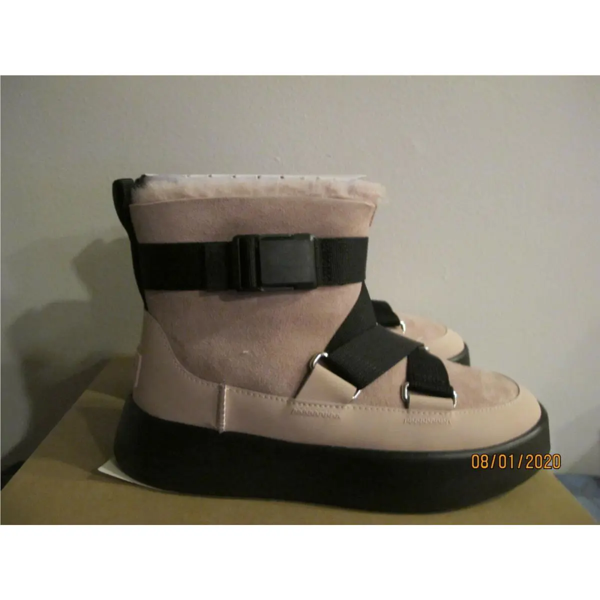 UGG shoes - Beige (UPC: 192410380558) 5