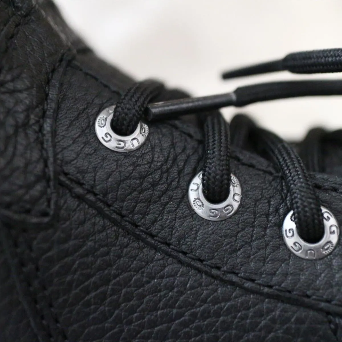 UGG shoes - UGG Australia Adirondack - Australia Adirondack - Black (UPC: 889110449240) 3