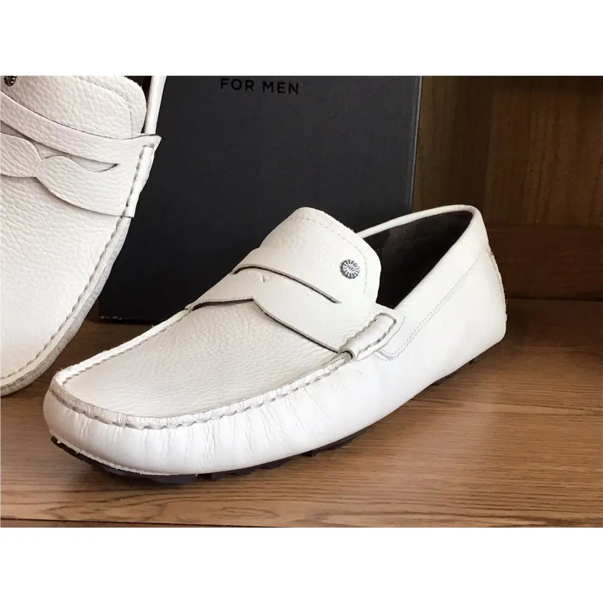 UGG shoes - Bel-Air - White (UPC: 191142360111) 0