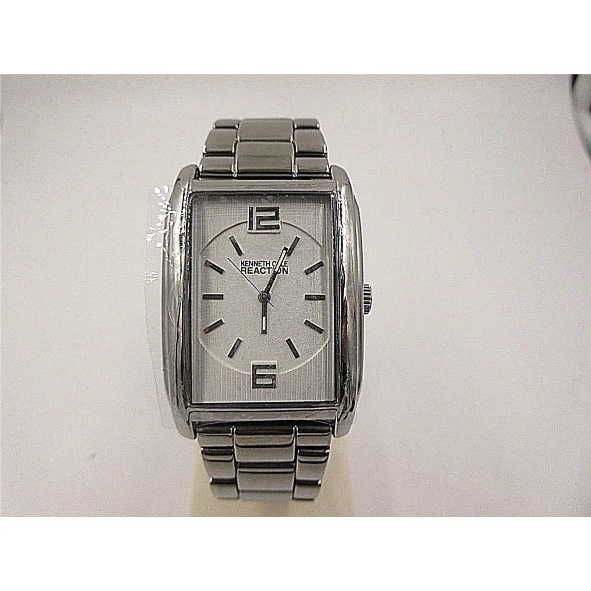 Kenneth Cole Reaction Watch Men`s Model RK5103