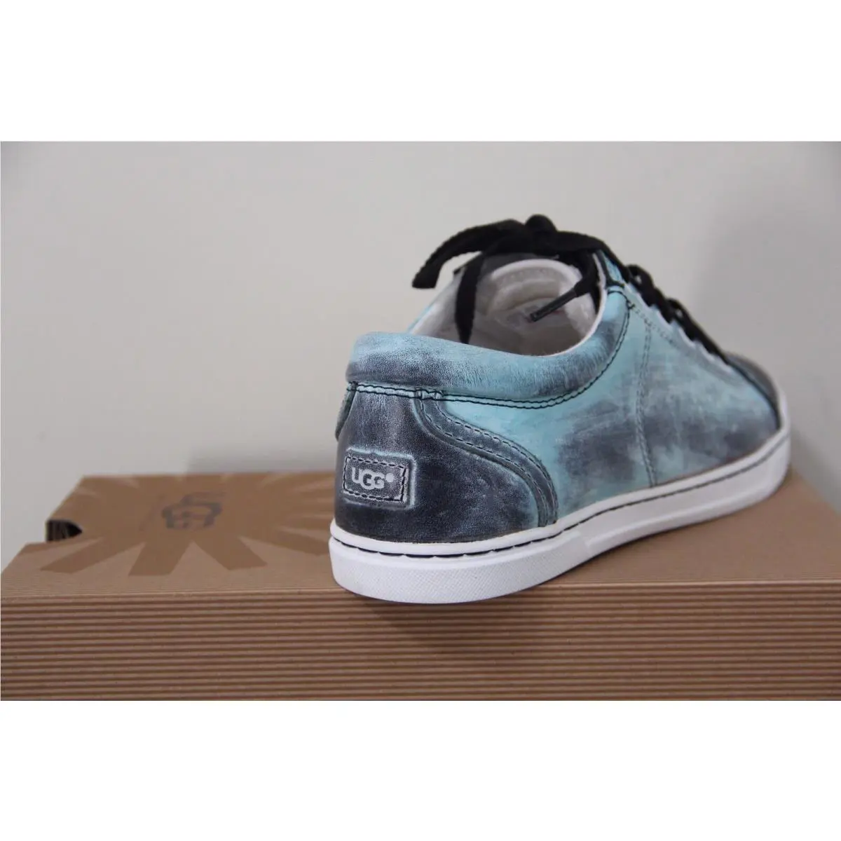 UGG shoes - Black Leather 3
