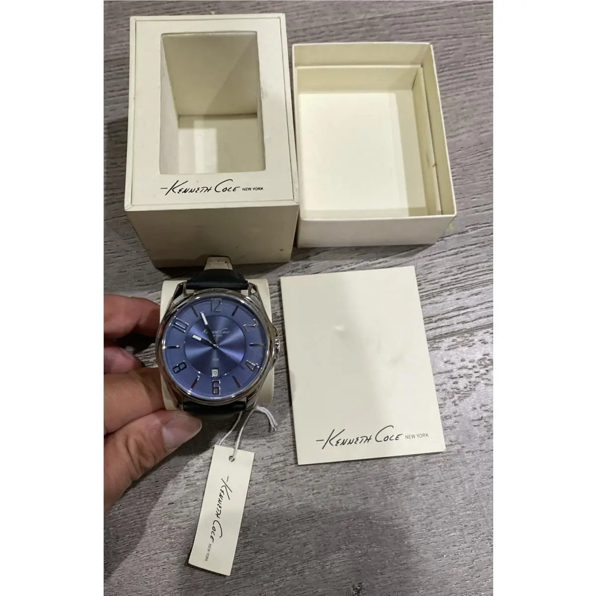 Kenneth Cole NY Blue Dial Date Black Leather Strap Men`s Watch KC1569BL