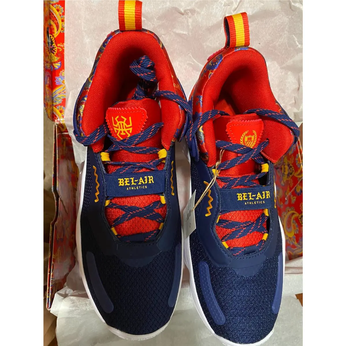 Adidas shoes - adidas D.O.N. Issue #3 - Issue - H68047 - Dark Blue/Red/College Gold