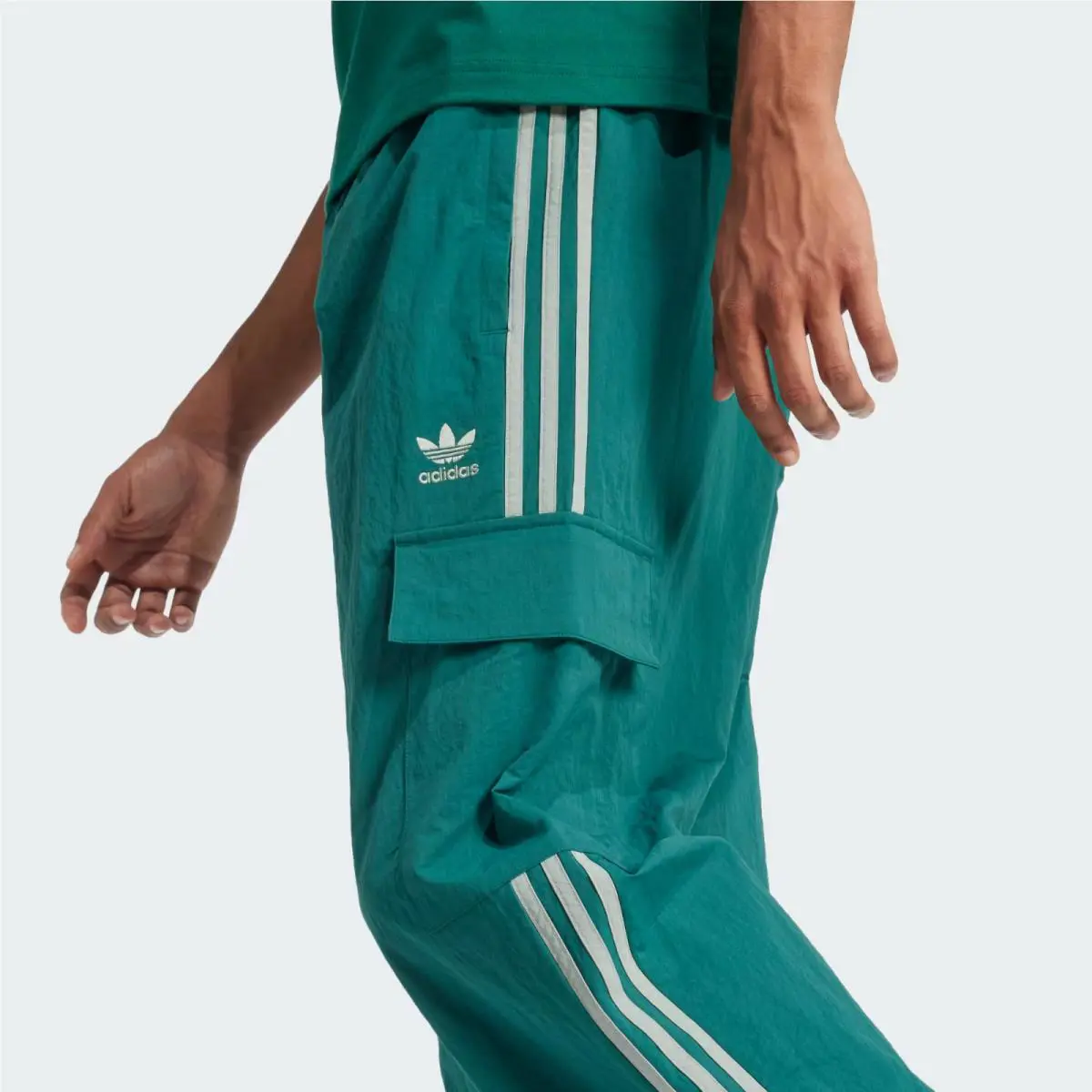 Adidas clothing - adidas Originals - Originals - JD0544 - Collegiate Green 7