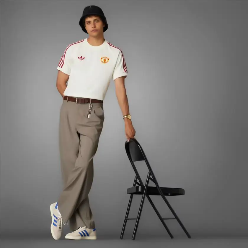 Adidas clothing - adidas Adicolor - Adicolor - IY0045 - Off White 3