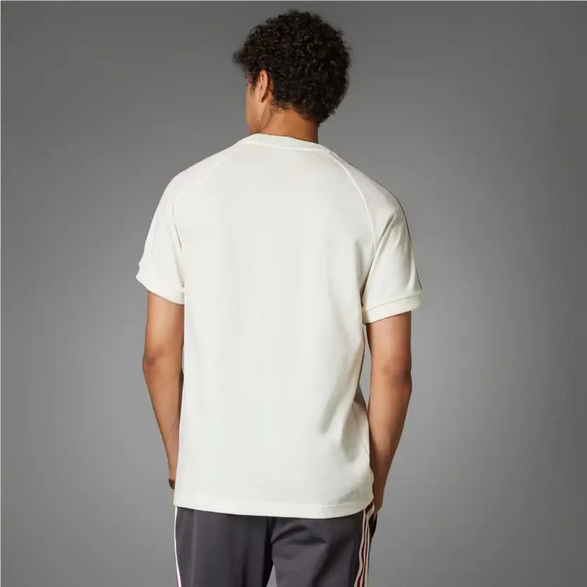 Adidas clothing - adidas Adicolor - Adicolor - IY0045 - Off White 6