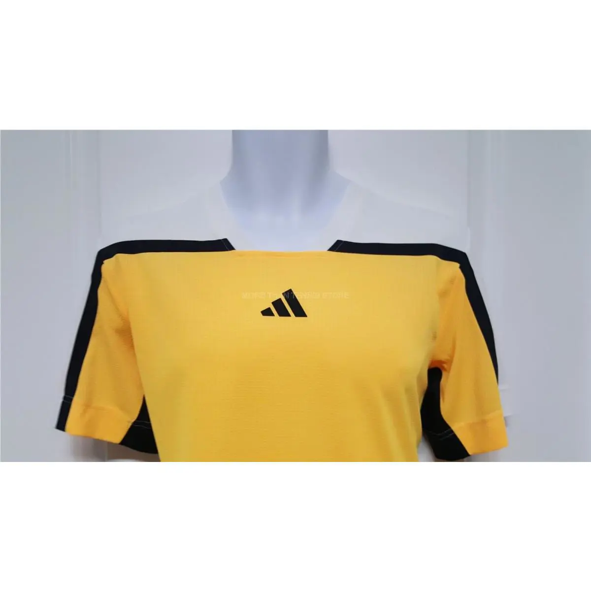 Adidas clothing - Yellow 6