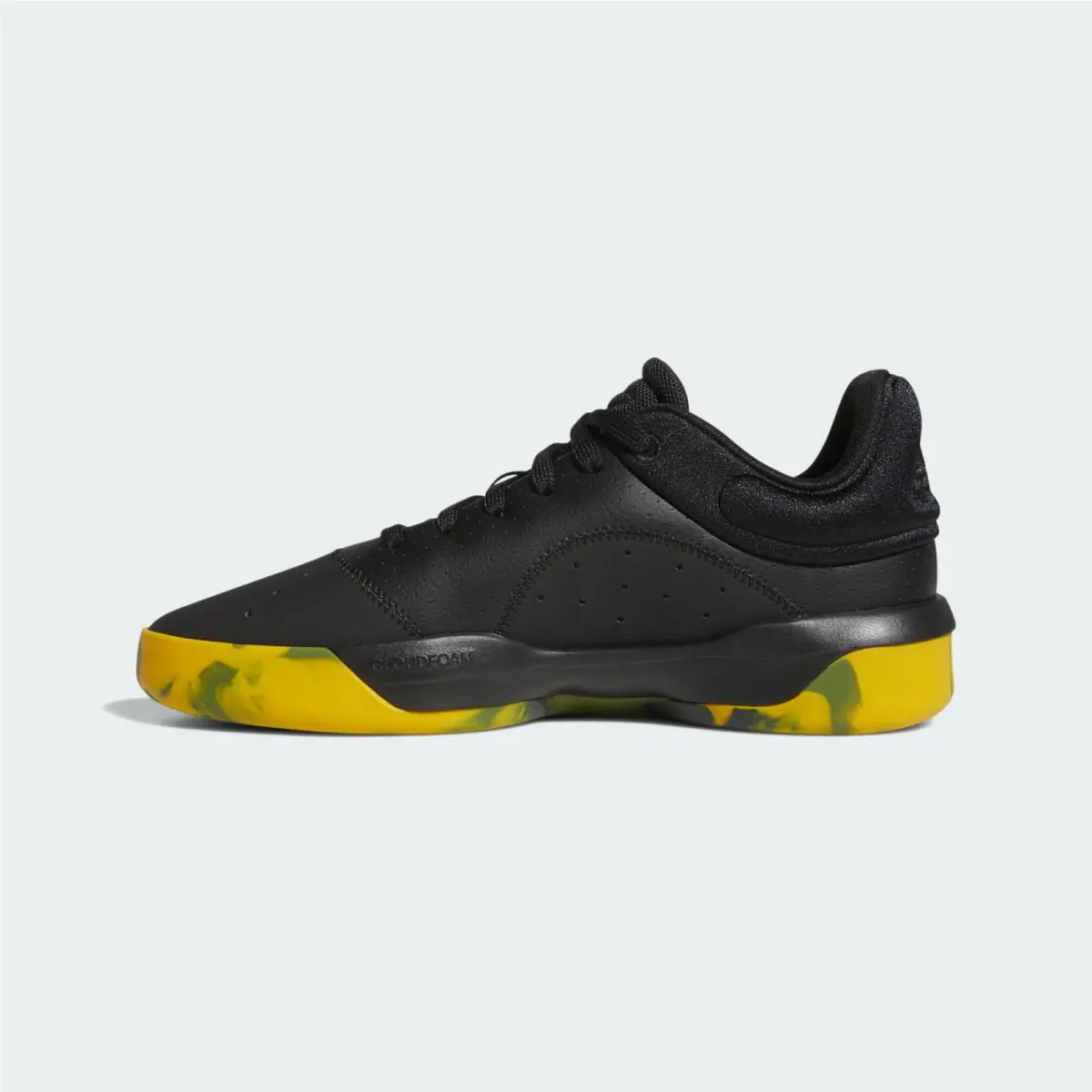 Adidas shoes - CORE BLACK / ACTIVE GOLD / LEGEND EARTH 5