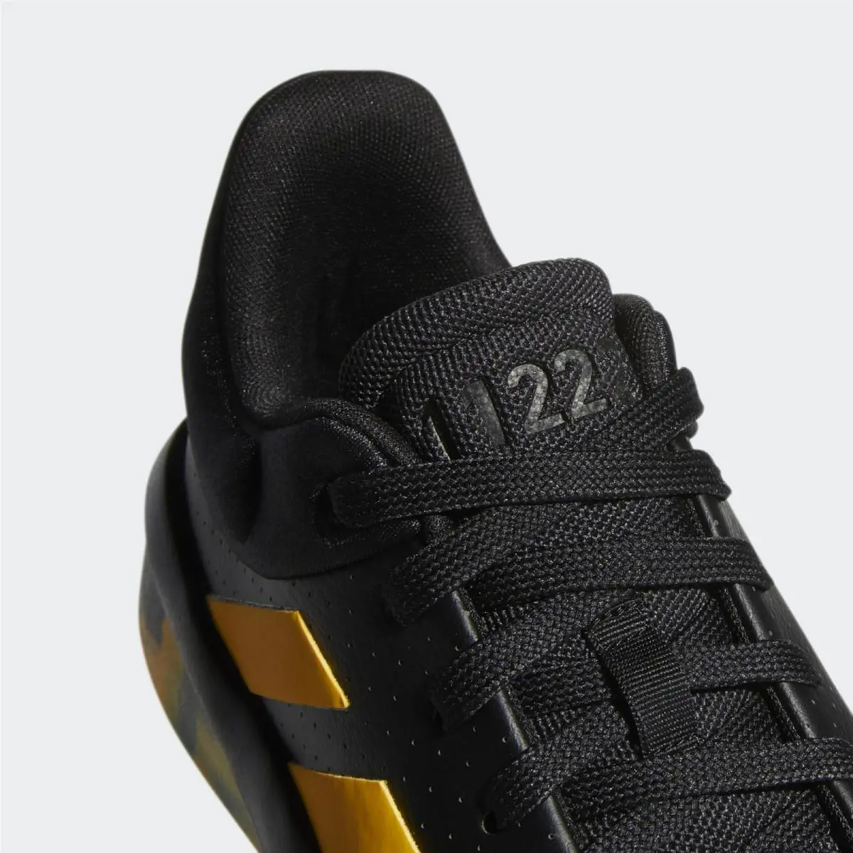 Adidas shoes - CORE BLACK / ACTIVE GOLD / LEGEND EARTH 6