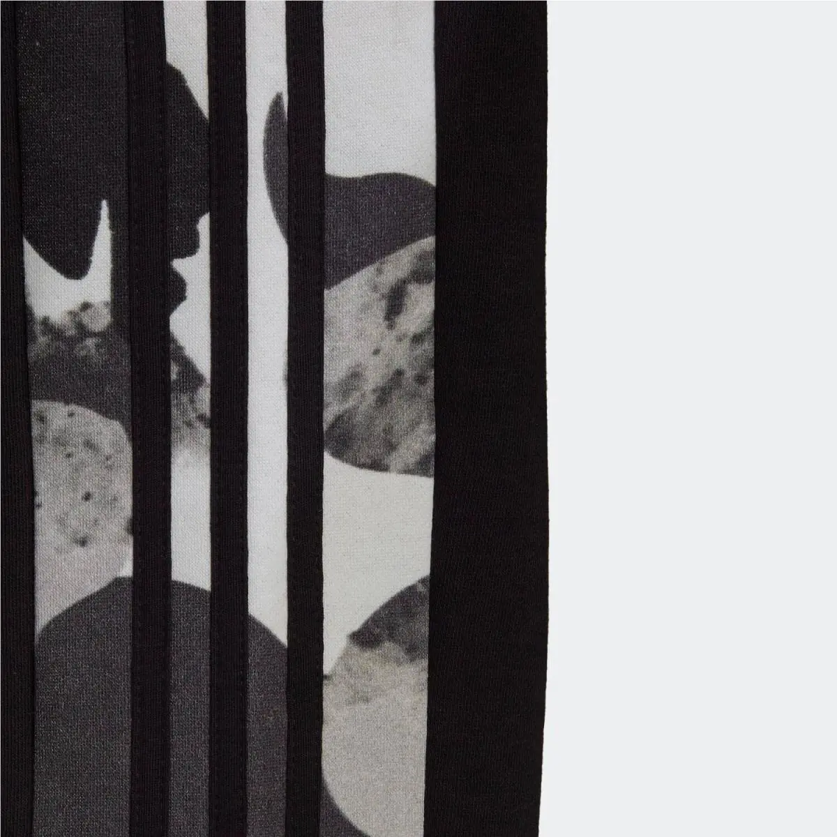 Adidas clothing - adidas Originals - Originals - HK2808 - Black/Chalk White 12