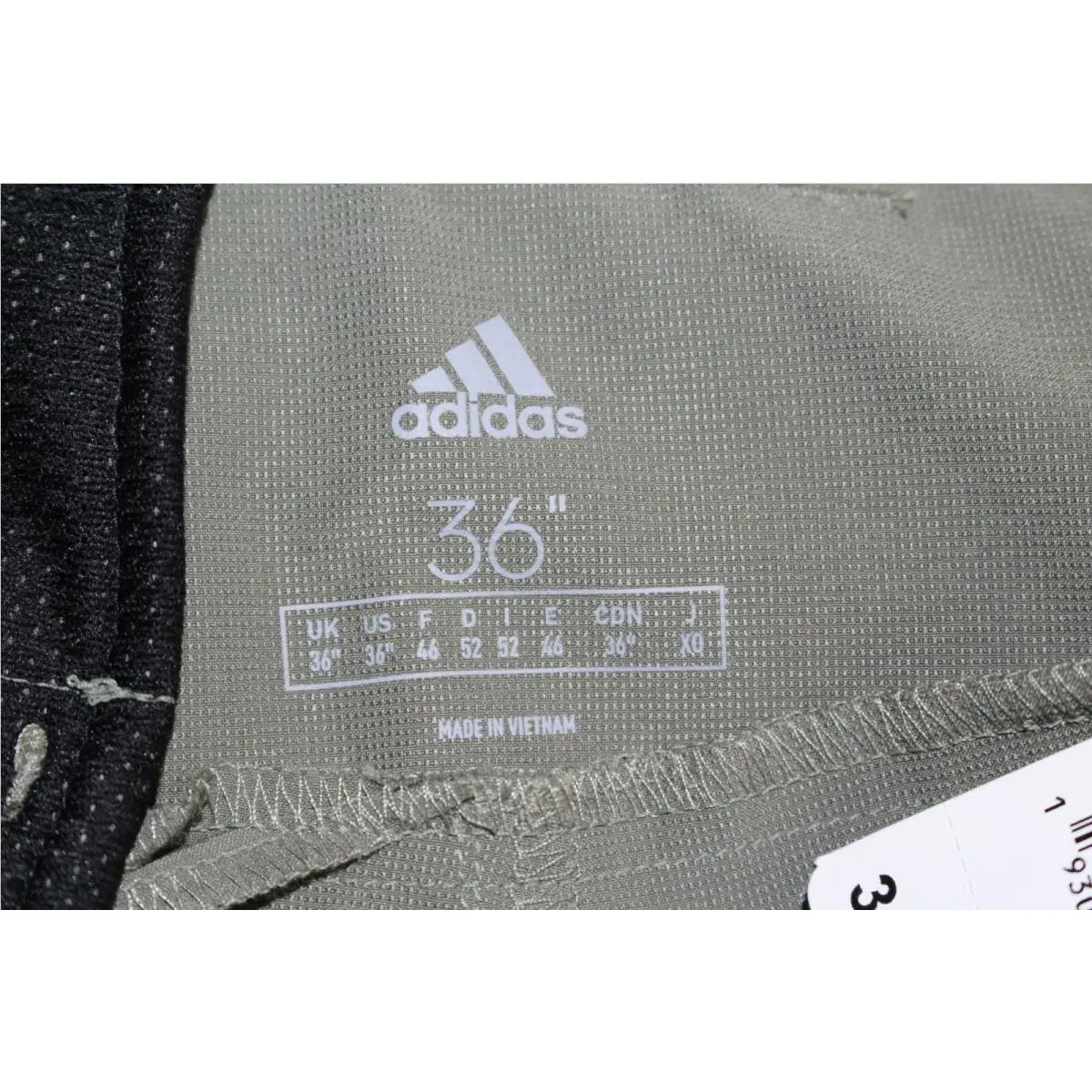 Adidas clothing - Legacy Green 19