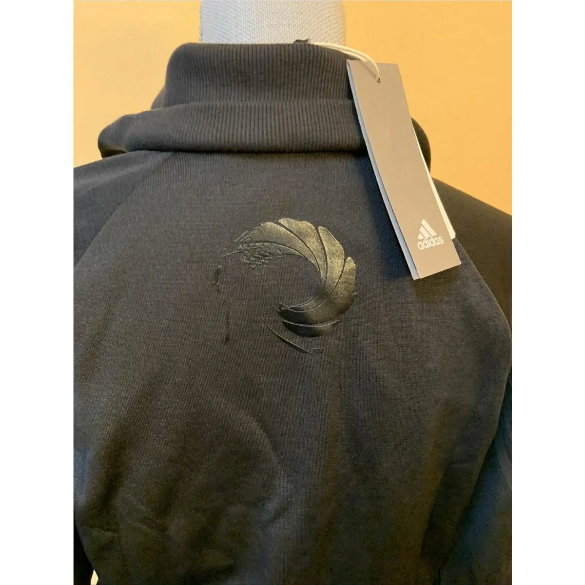 Adidas clothing - Black 8