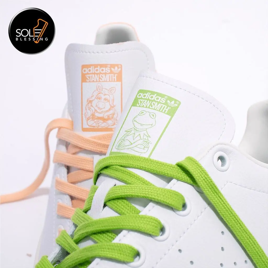 Adidas shoes - ADIDAS ORIGINALS STAN SMITH - ORIGINALS STAN SMITH - GZ5996 - Footwear White / Pantone / Pantone 0