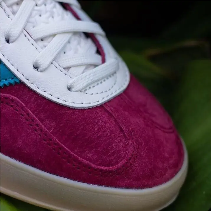 Adidas shoes - adidas Originals Gazelle - Originals Gazelle - Red 20
