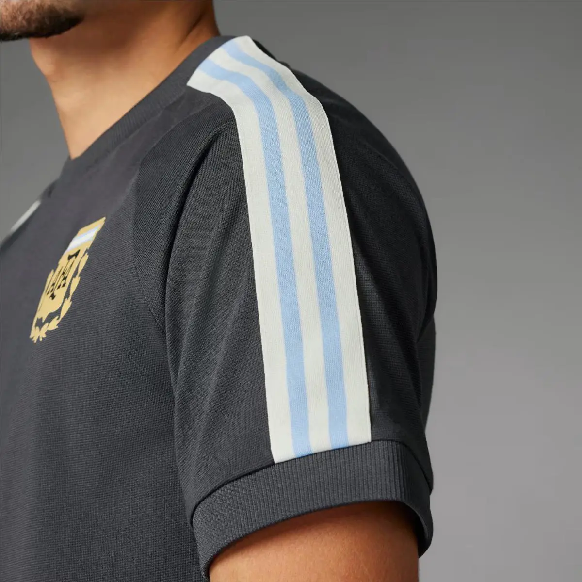 Adidas clothing - adidas Adicolor - Adicolor - IU2154 - Utility Black 6