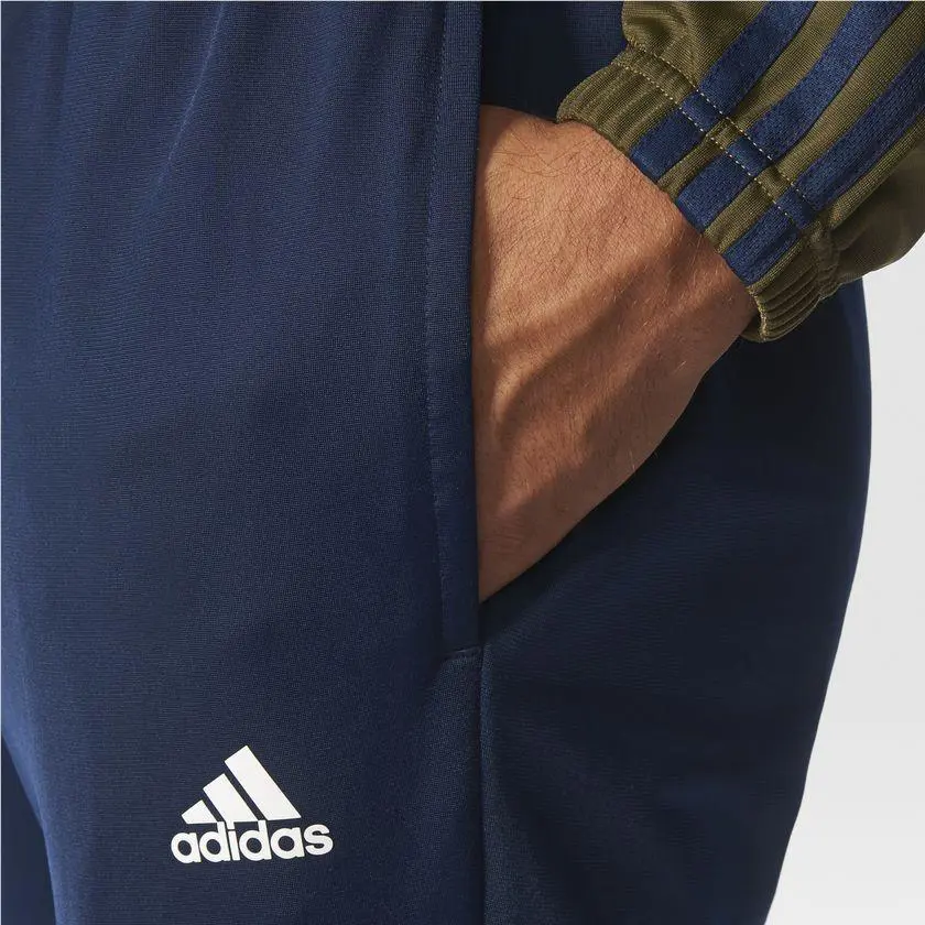 Adidas clothing - Collegiate Navy / Trace Olvie / Collegiate Navy 19